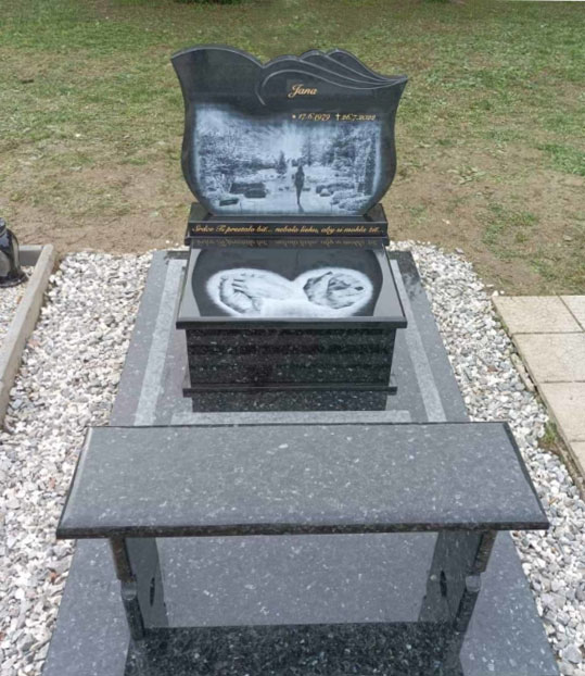 Urnový hrob a lavička Absolute Black